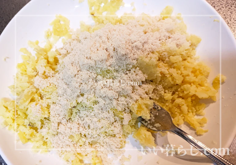 みりんと砂糖を加えて混ぜる